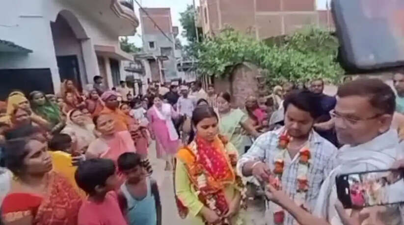 Varanasi Famous Sweet: एक बार बनाइये और महीनों खाइए बनारस की ये मिठाइयां, स्वाद में अनमोल है मधुर रस