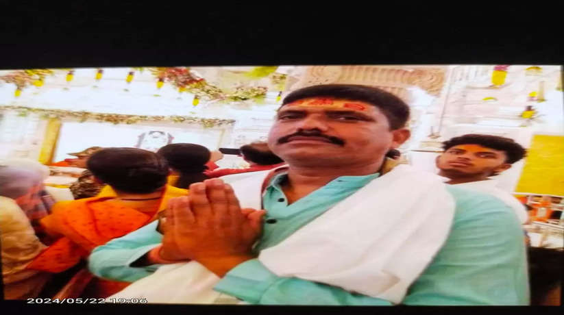 Varanasi News: स्कूटी चालक की सड़क दुर्घटना में मौत