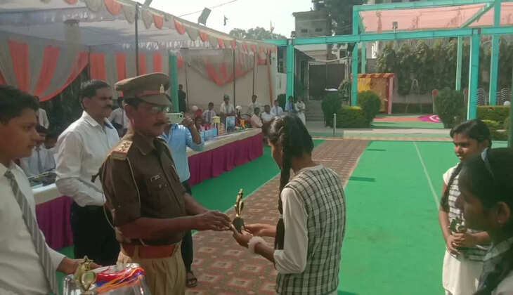 सैयदराजा किड्स पब्लिक स्कूल में बच्चों ने मनाया&nbsp;बाल दिवस