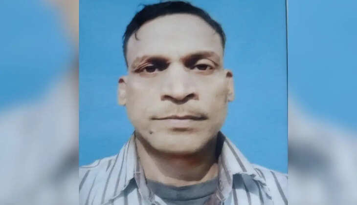 पत्नी के दिल्ली जाने से परेशान युवक ने फंदे से लटककर दी जान
