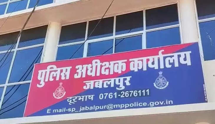 Daughter did such a scandal: सोशल मीडिया के चक्कर में बेटी कर गई ऐसा कांड, इस गंदी करतूत से आप भी हो जाएंगे शर्मिंदा