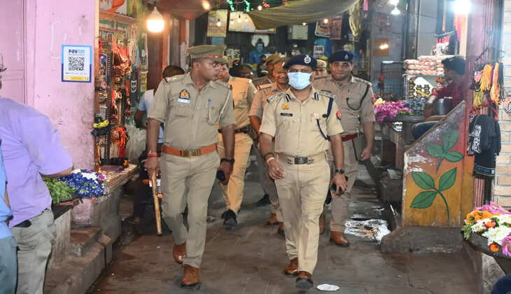 Varanasi News:&nbsp;अपर पुलिस आयुक्त ने रात में वाहनों की चेकिंग