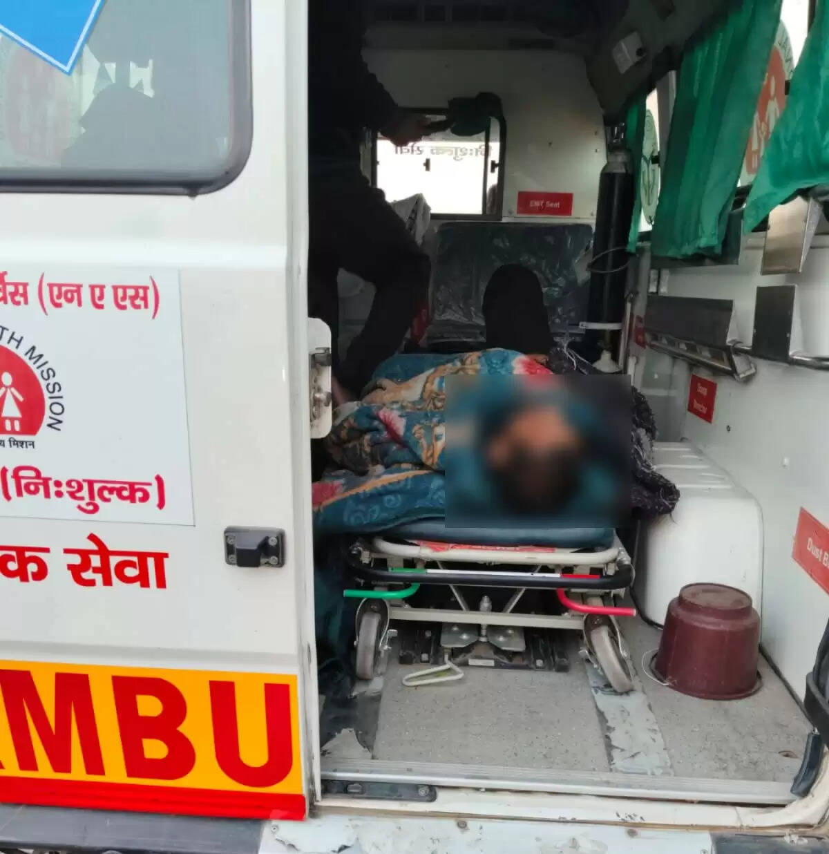 डायल-112 की फुर्ती ने मौत के मुंह से खींच लाई दो जिंदगियां, पीआरवी ऑफ द डे से सम्मानित