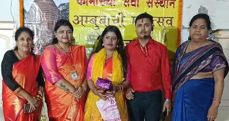 Varanasi News: कामाख्या सेवा संस्थान के तत्वावधान में काशी में अंबुबाची महोत्सव धूमधाम से मनाया गया