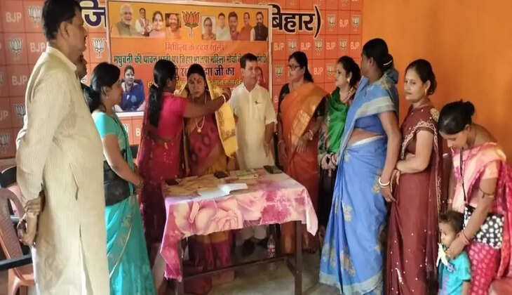 Madhubani News:&nbsp;गृह मंत्री अमित शाह के जनसभा को सफल बनानें को लेकर भाजपा महिला मोर्चा की अहम बैठक आयोजित