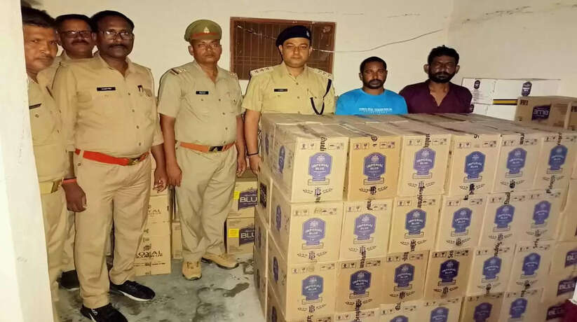 वाराणसी रोहनिया पुलिस को मिली बड़ी सफलता, भारी मात्रा में अवैध शराब बरामद
