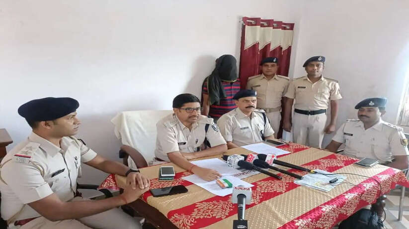 Madhubani News: मधुबनी पुलिस ने टॉप 05 अपराधकर्मियों मे शामिल कुख्यात अपराधकर्मी को किया गिरफ्तार