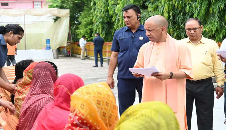 गंभीर बीमारियों के इलाज में सरकार देगी हरसंभव मदद: मुख्यमंत्री योगी