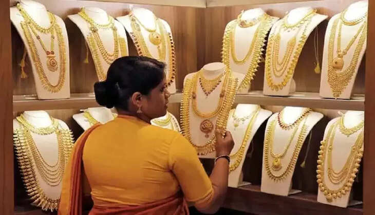 Gold price today: सोने हुआ 1500 सस्ता तो चांदी 12000 रुपये सस्ती, जानिए क्या जैन आज का भाव...