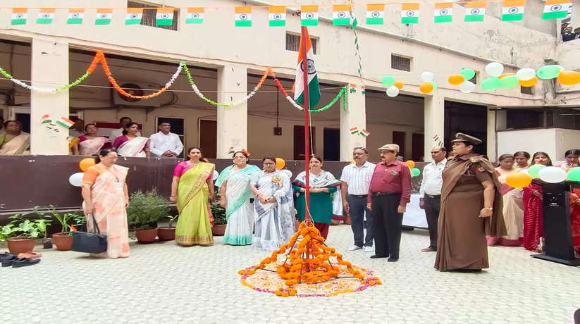 श्री अग्रसेन कन्या पी जी कॉलेज में हर्षोल्लास के साथ मनाया गया 78 वां स्वतंत्रता दिवस