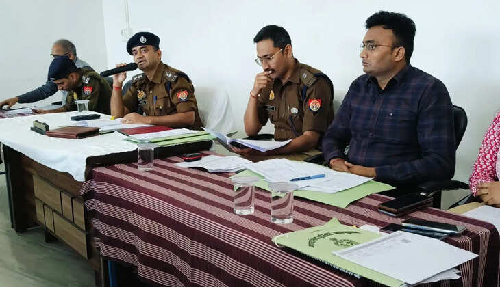 Varanasi News: आगामी लोक सभा सामान्य निर्वाचन-2024 को संकुशल सम्पन्न कराये जाने के दृष्टिगत