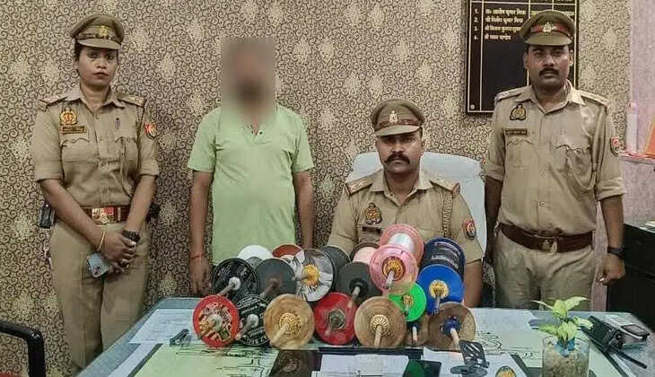 चेतगंज पुलिस ने 10 किलो प्रतिबंधित मांझे के साथ आरोपी को किया गिरफ्तार