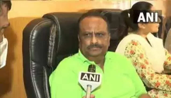 नवाब मलिक के आरोपों पर समीर के पिता ने दी सफाई, कहा-निकाहानामा सही है लेकिन हम हिंदू हैं
