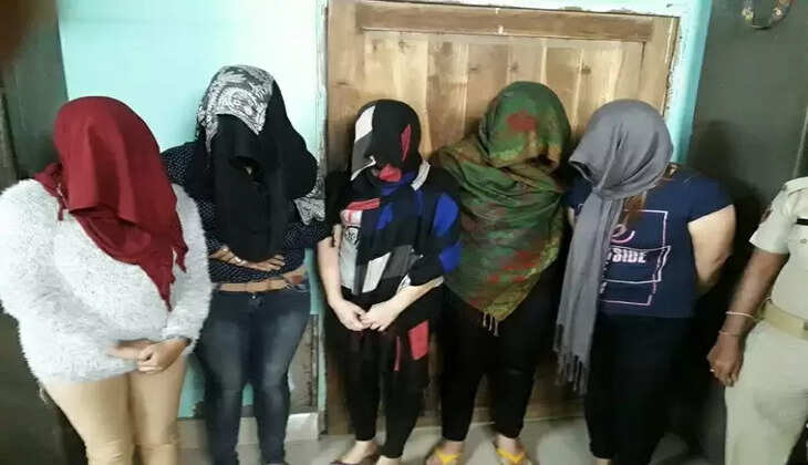 मुम्बई में तेजी से बढ़ रहा जिस्मफरोशी का धंधा, बड़ी बड़ी नामचीन अभिनेत्रियां भी कर रही देह व्यापार, आखिर क्यों