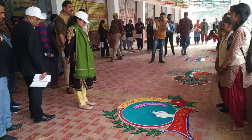 Chandauli News: पंडित कमलापति त्रिपाठी स्नातकोत्तर महाविद्यालय में राष्ट्रीय मतदाता दिवस का आयोजन