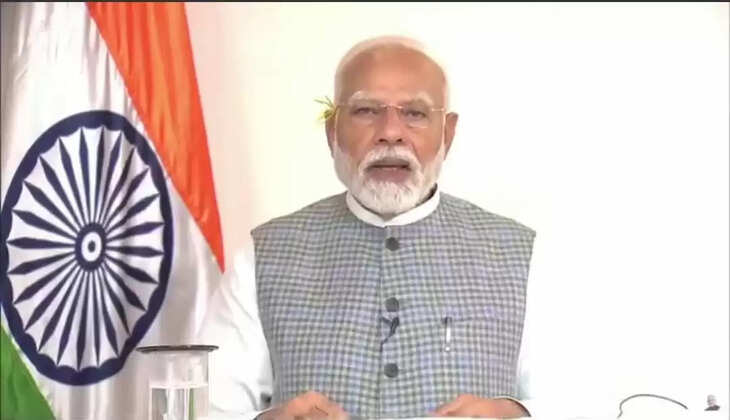 प्रधानमंत्री नरेन्द्र मोदी ने झारखंड के टाटानगर में 660 करोड़ रुपये से अधिक की रेलवे परियोजनाओं की आधारशिला रखी और उन्हें राष्ट्र को समर्पित किया