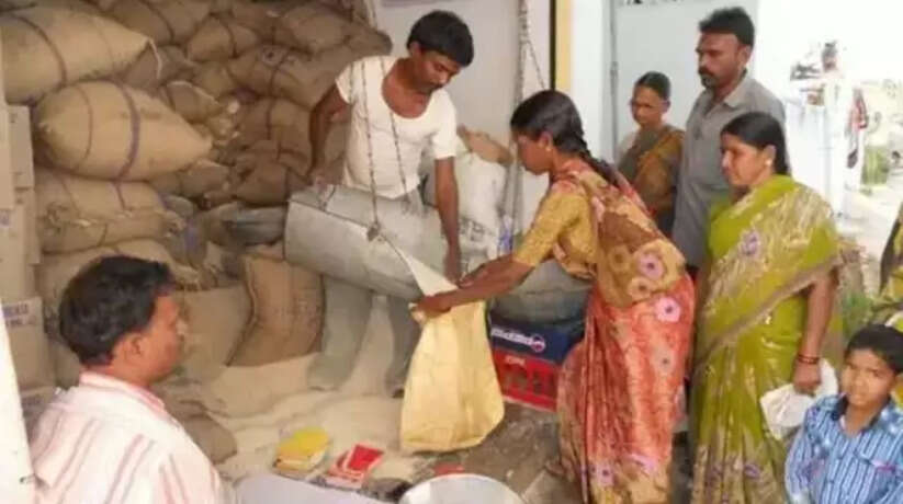 राशन कार्ड धारकों की बल्ले-बल्ले, दिवाली पर सरकार बांट रही ये खास तोहफा, जारी हुआ बजट