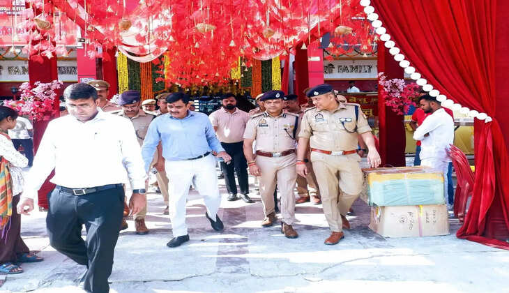 दुर्गा पूजा पंडालों में सुरक्षा व्यवस्था पर प्रशासन की पैनी नजर