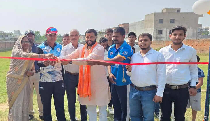 वाराणसी में क्रिकेट प्रतिभाओं को मिलेगा नया मंच, Ten X Cricket Academy का भव्य शुभारंभ