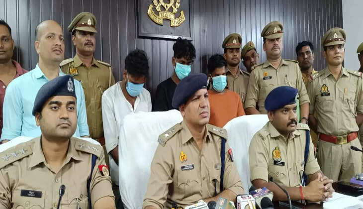 Varanasi Crime: थाना शिवपुर को मिली बड़ी सफलता&nbsp;लूट करने वाले 03 शातिर लूटेरों को किया गिरफ्तार&nbsp;