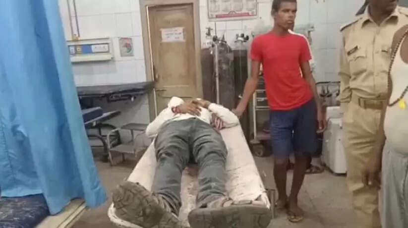 चन्दौली में मोटरसाइकिल खरीदने जा रहे युवक को बदमाशों ने मारपीट कर एक लाख लूटा