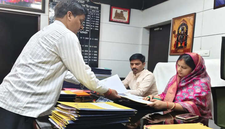 अयोध्या:------ *जिला पंचायत अध्यक्ष ने विकास कार्य में तेजी लाने का दिया निर्देश *