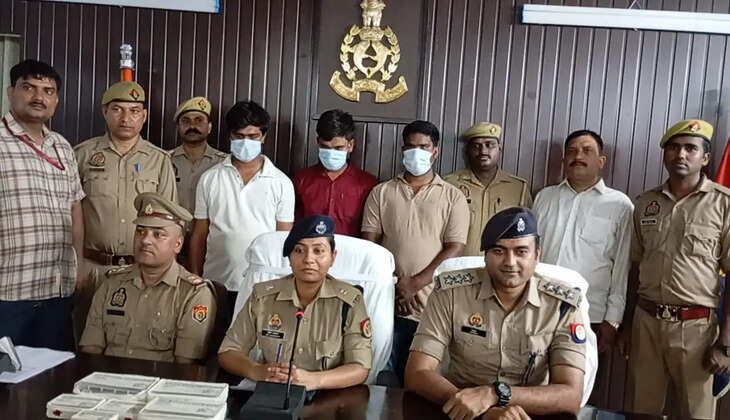 मारपीट कर युवक से 91 हजार रुपये ऑनलाइन ट्रांसफर कराए थे, मोबाइल फोन, नकदी और बाइक बरामद
