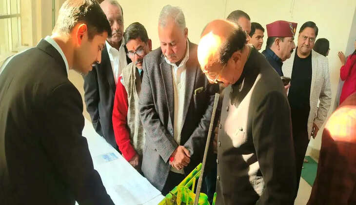 इंस्टिट्यूट ऑफ टेक्नोलॉजी एंड मैनेजमेंट के छात्रों का नया कारनामा, बना डाला जंगली भेड़ियों व तेन्दुओं को ट्रैक कर पकड़ने वाला उपकरण