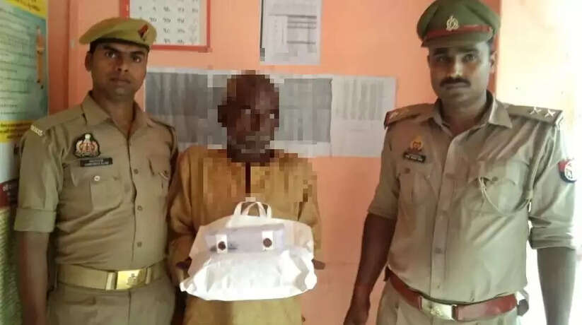 Varanasi News: थाना चौबेपुर पुलिस ने 940 ग्राम अवैध गांजा के साथ भईया लाल सोनकर को किया गिरफ्तार