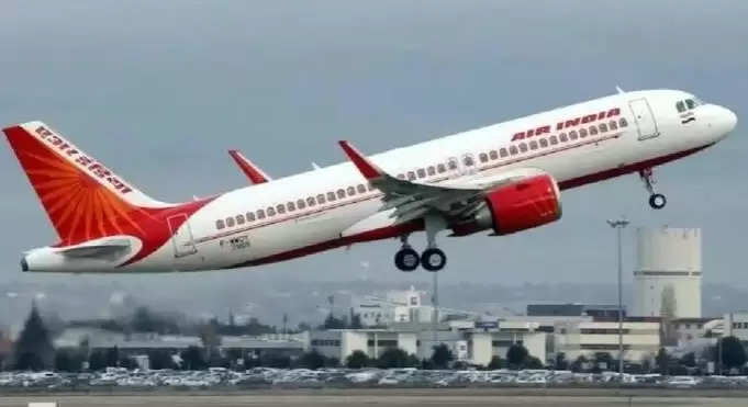 Air India News: एयर इंडिया की फ्लाइट में एक और कांड, नशे में 8 साल की बच्ची के साथ कर रहा था गलत काम