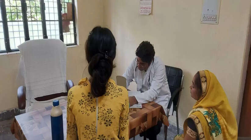 मिर्जापुर: सेवा पखवाड़ा के तहत 119 मरीजों को नि:शुल्क दवा का किया गया वितरण
