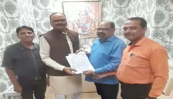 उत्तर प्रदेश के सरकारी अस्पतालों में पत्रकारों के लिए विशेष दवा काउंटर की सुविधा जल्द शुरू